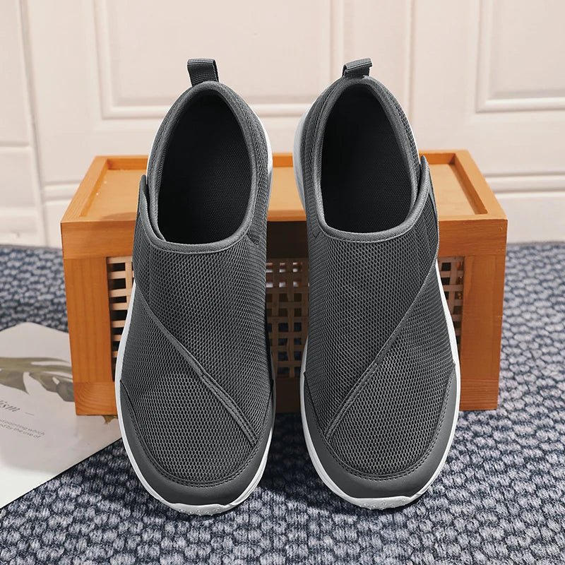 Chaussure orthopédique pieds larges — Velcro et confort doux