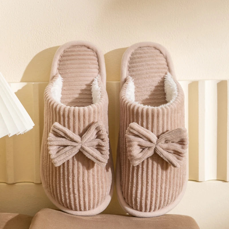 Pantoufle orthopédique femme à nœud - Doux et chaud pour l'hiver