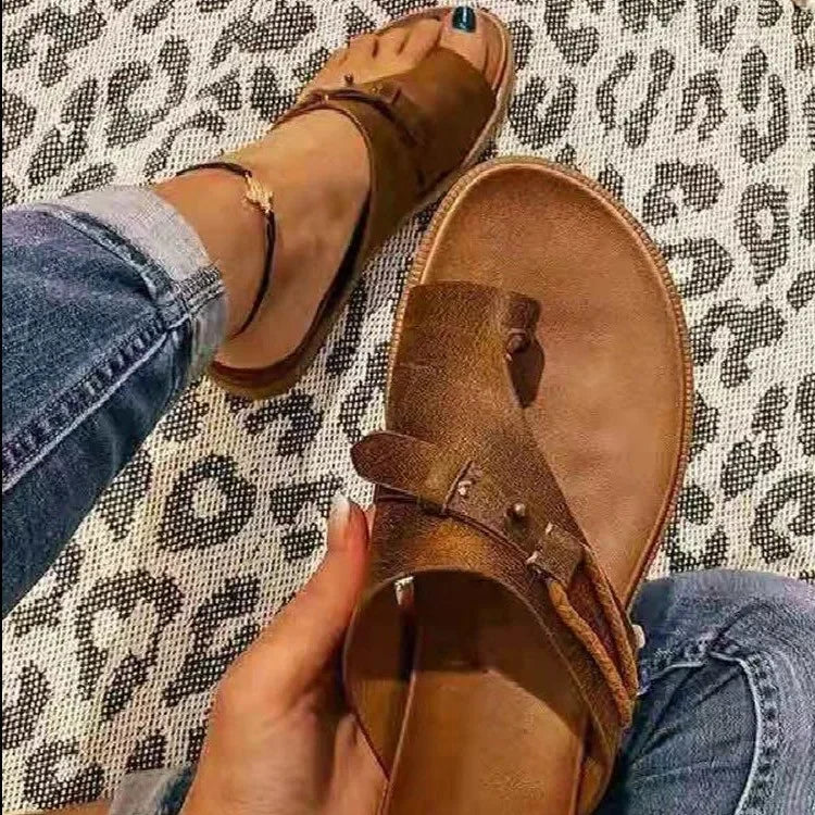 Sandale orthopédique hallux valgus femme — Correcteur d'oignon intégré