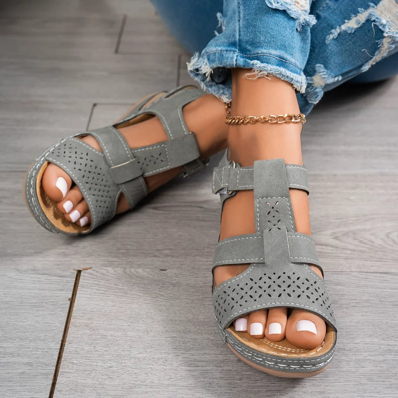 Sandale orthopédique femme compensée — Confort anatomique pour pieds sensibles