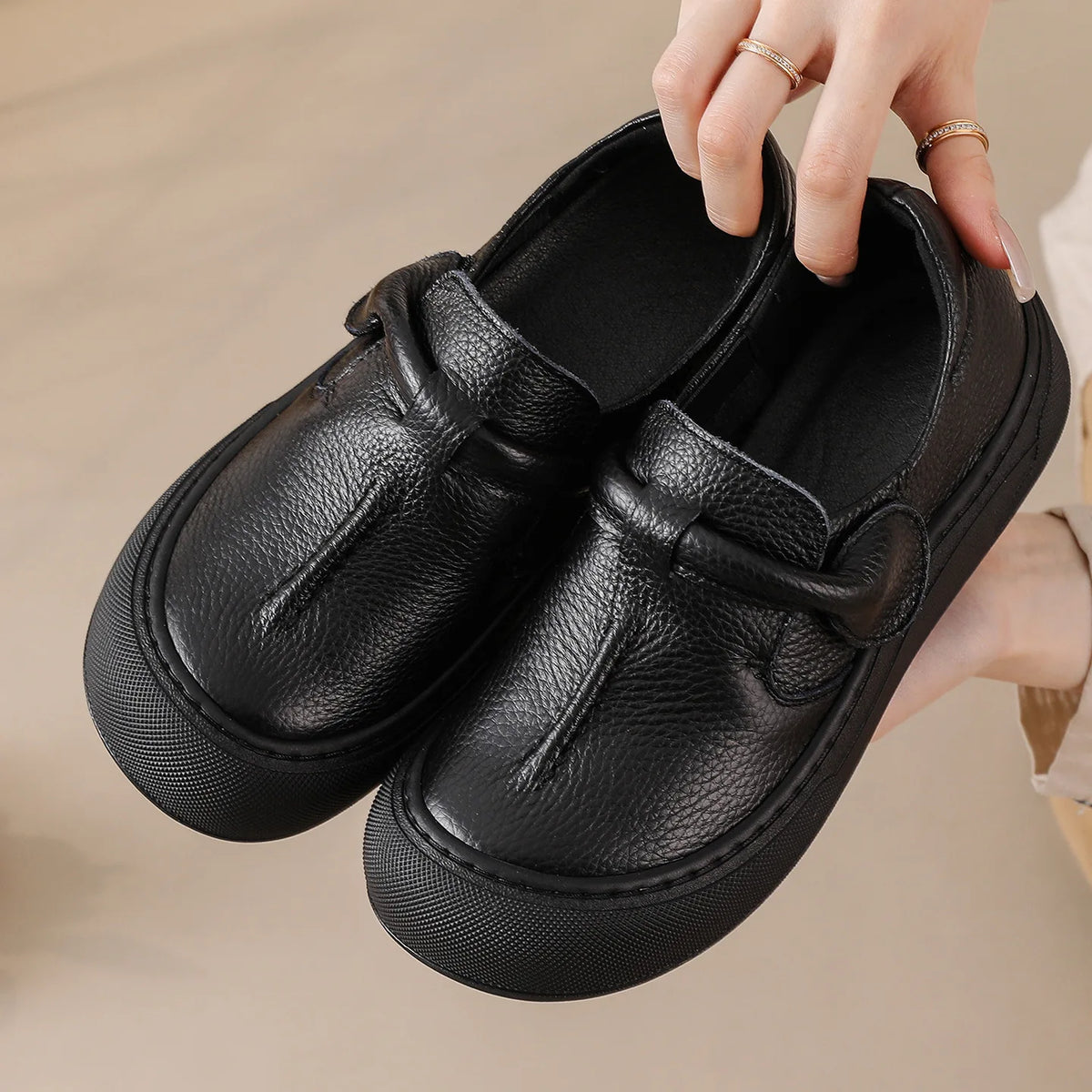 Mocassin orthopédique femme à scratch - Confort cuir