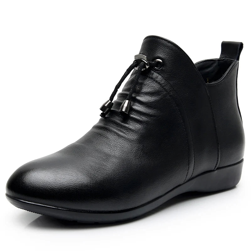 Bottine orthopédique femme en cuir pour pied sensible, chaleur et maintien.