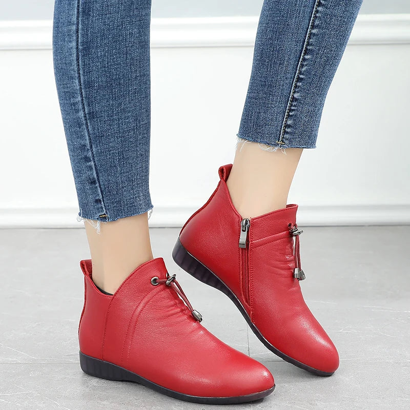 Bottine orthopédique femme en cuir pour pied sensible, chaleur et maintien.