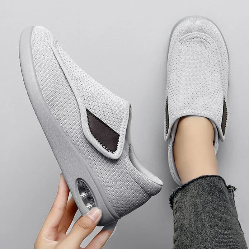 Chaussure orthopédique pieds larges et œdémateux, velcro réglable diabétique
