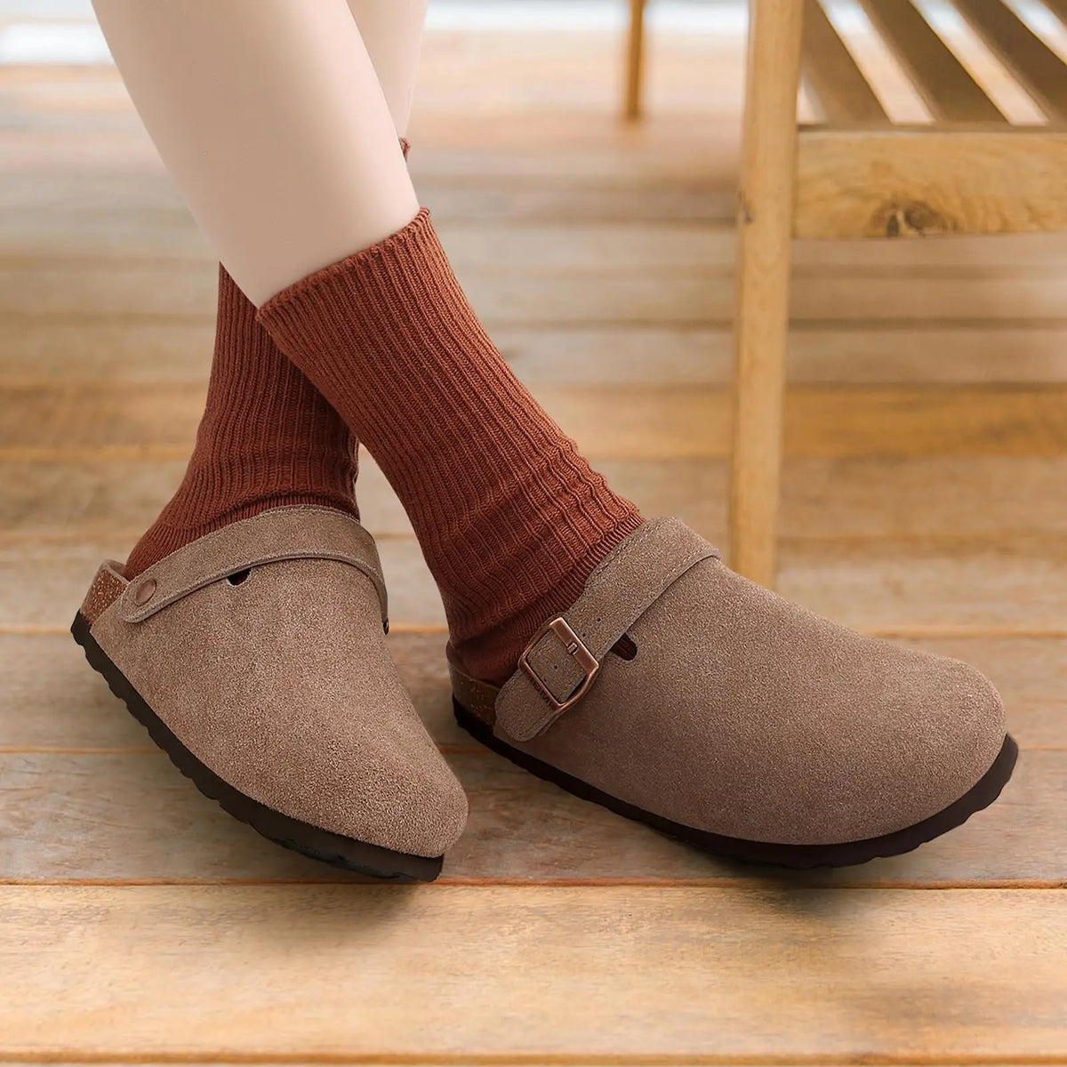Mule orthopédique femme en daim, maintien plantaire et confort longue durée